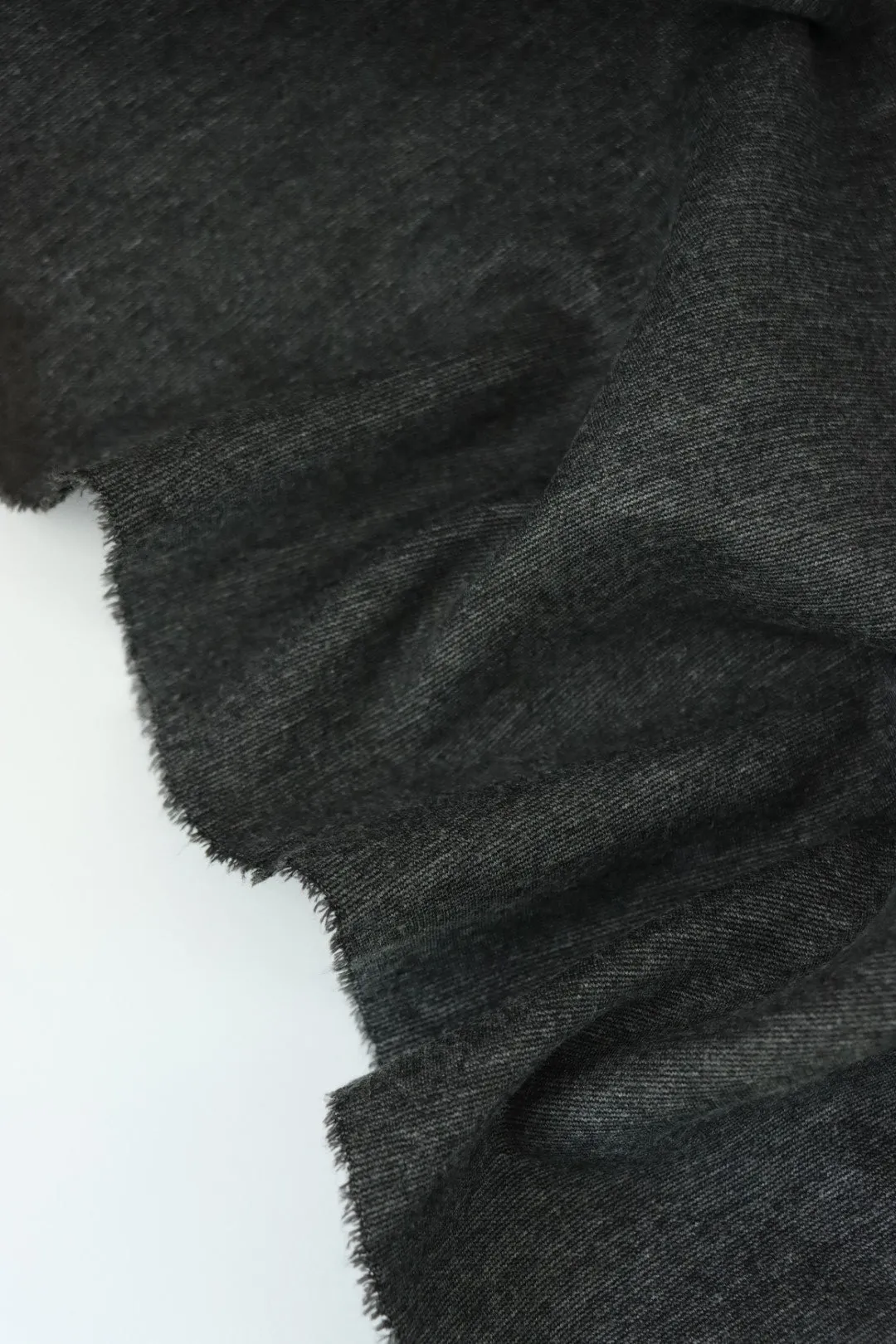 3YD 21IN REMNANT; Heathered Charcoal Viscose Nylon Ponte