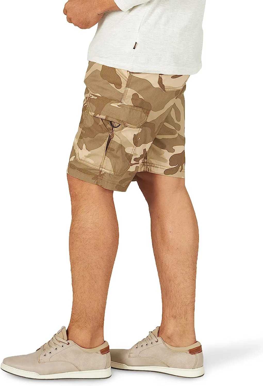 Flexible And Comfortable Cargo Shorts