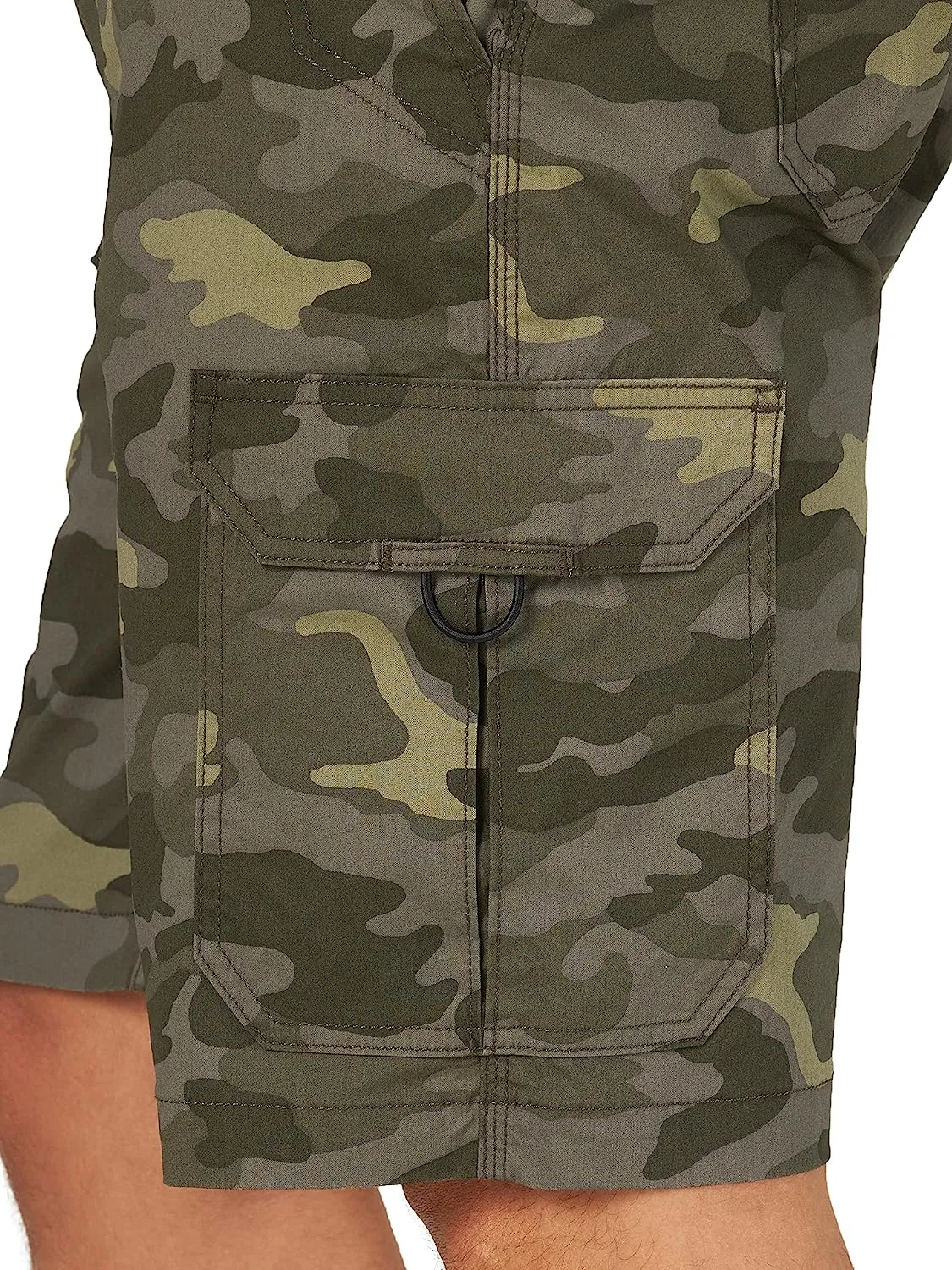 Flexible And Comfortable Cargo Shorts