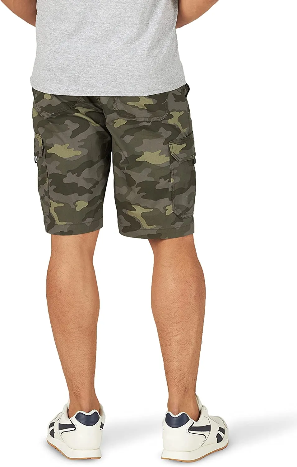 Flexible And Comfortable Cargo Shorts