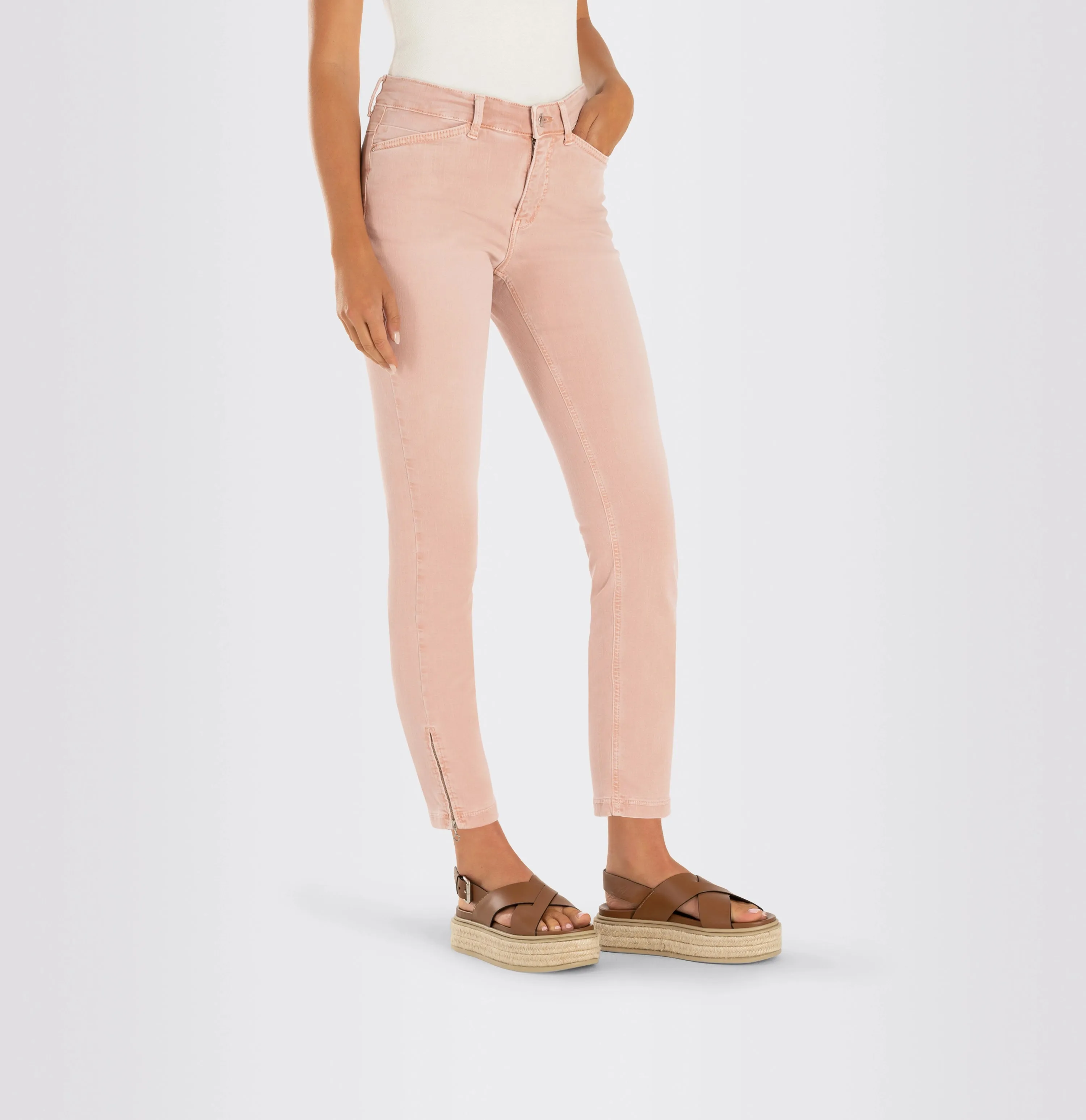 Mac Dream Chic Pant in Peach