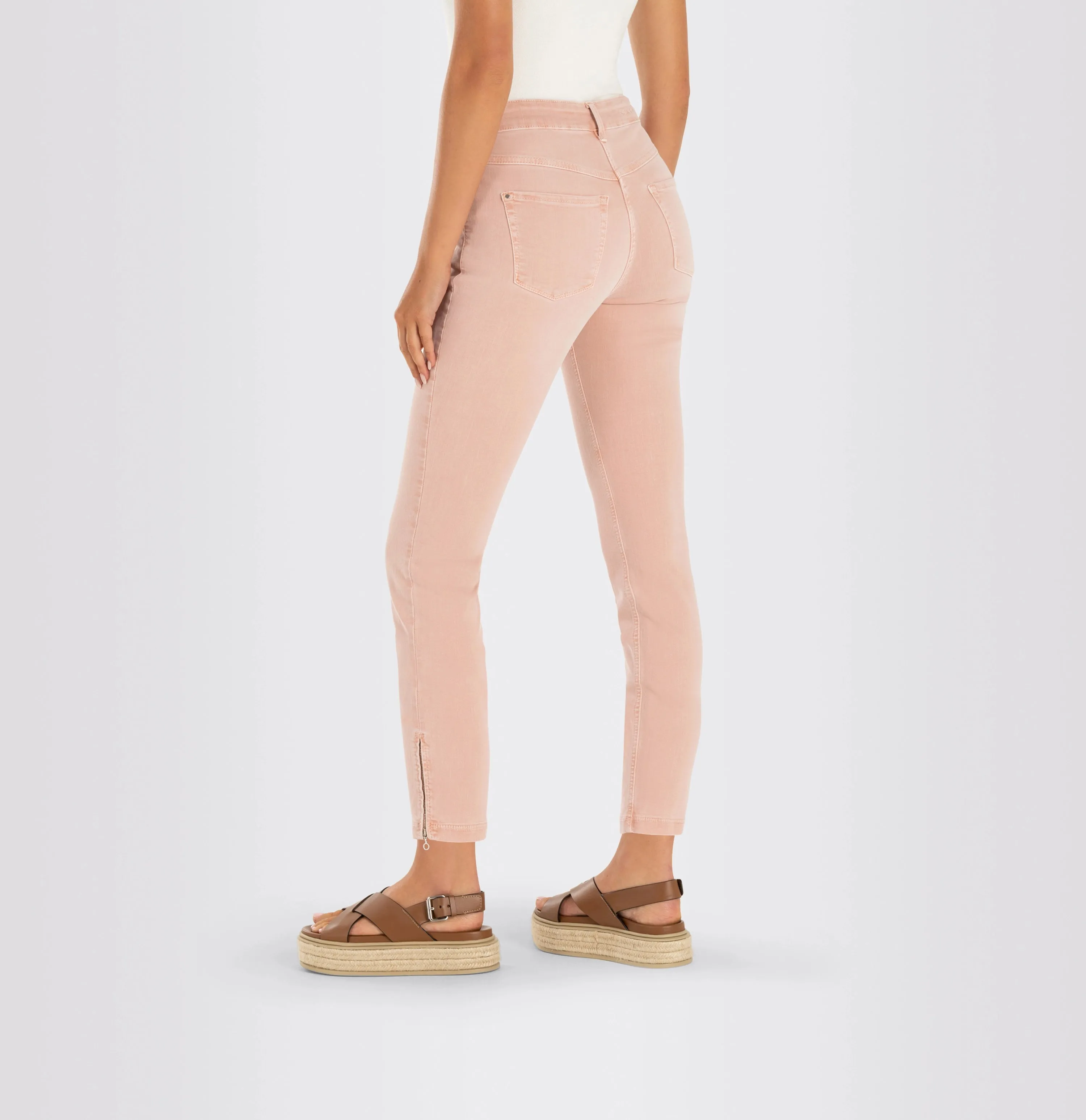 Mac Dream Chic Pant in Peach