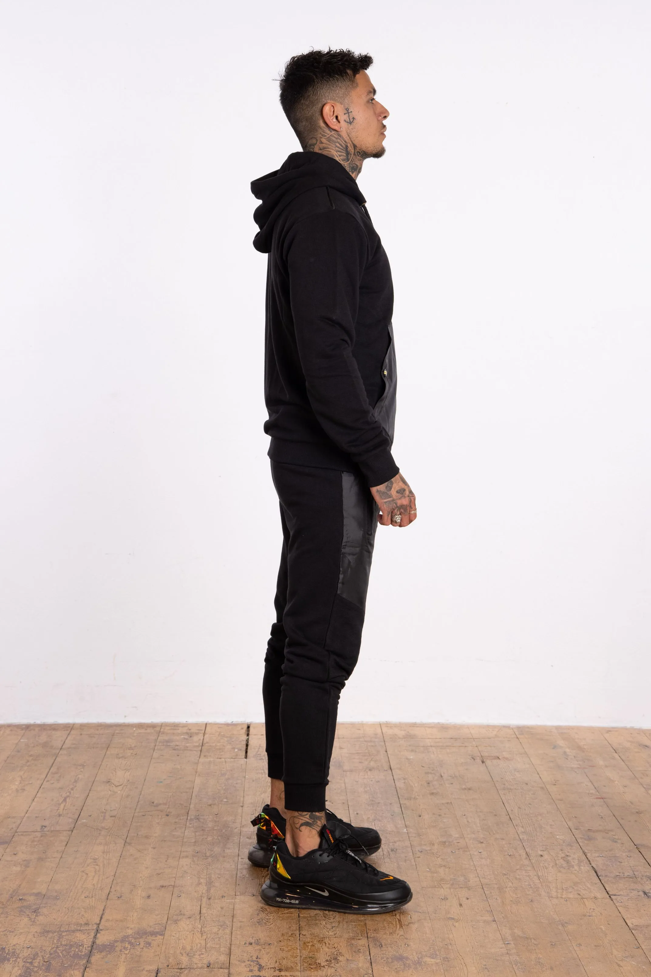 Technical Pocket Panel Hoody - Black