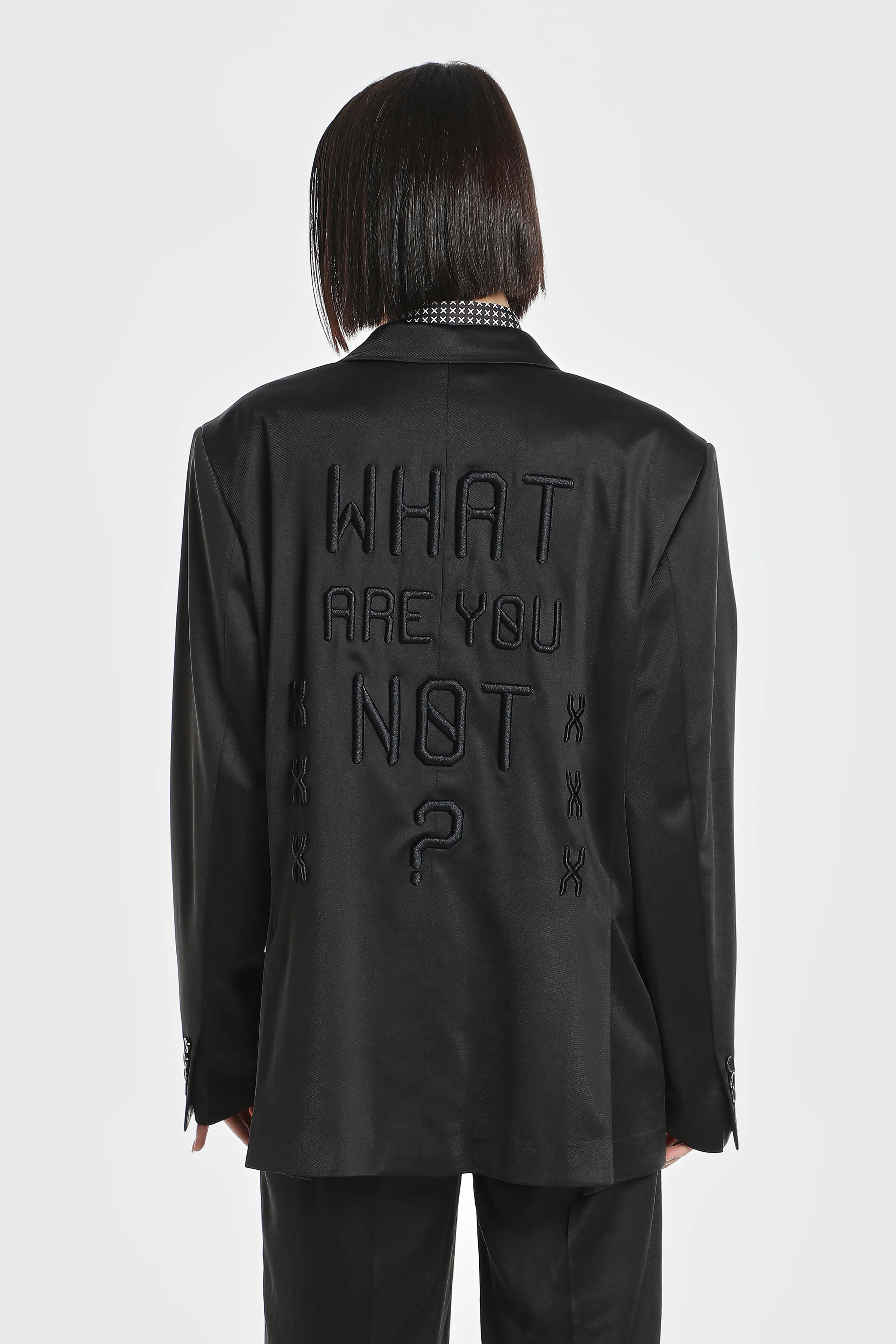 WHAT ARE YOU NOT SILK BLAZER